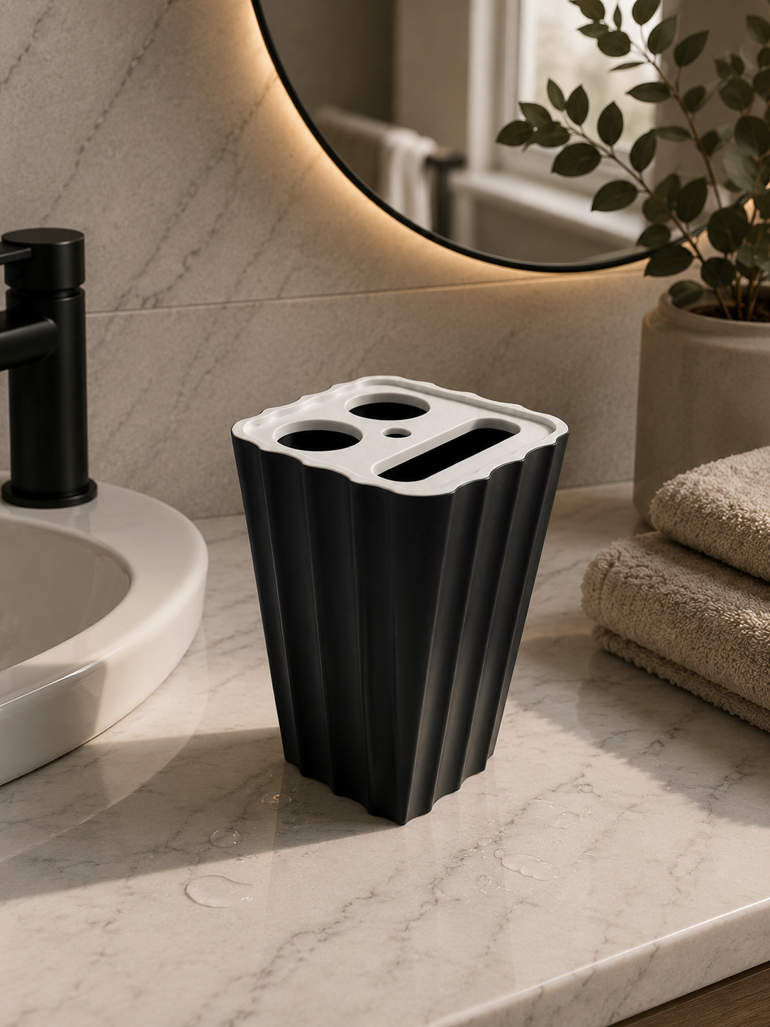 Modern Toothbrush Holder – Italian Design Bathroom Organizer