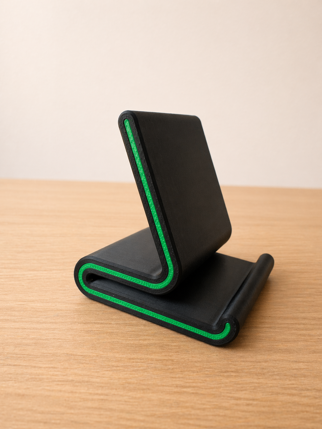 Minimalist Phone Stand – Modern Compact Desk Holder